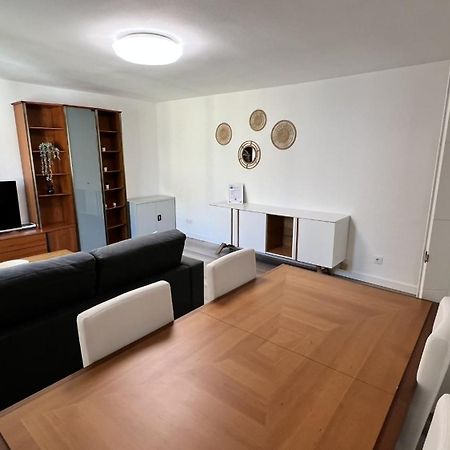 Apartamenticos Plaza Del Pilar III Saragozza Esterno foto