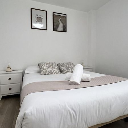 Apartamenticos Plaza Del Pilar III Saragozza Esterno foto